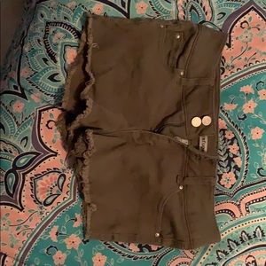 Hunter green refuge short shorts size 2